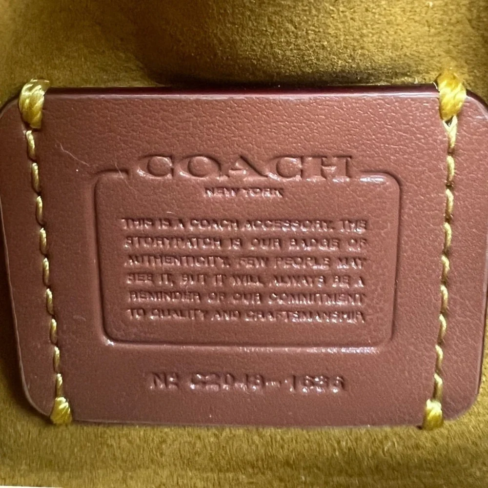 COACH Tea Rose Mini Parker Card Case Key Pouch With Snakeskin Detail Bag